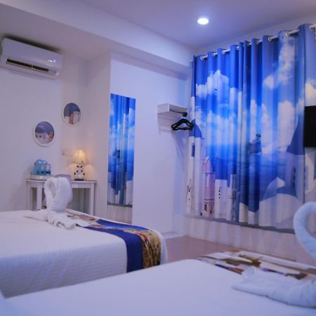 Santorini Hotel Melaka Exterior photo